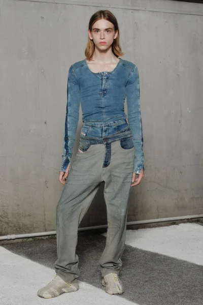 Look 22